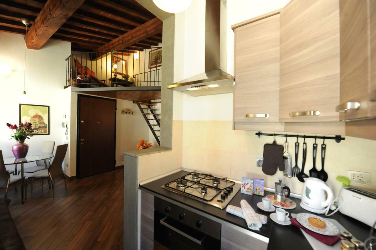 Acacia Apartments Salvia-Rosmarino Florença Exterior foto